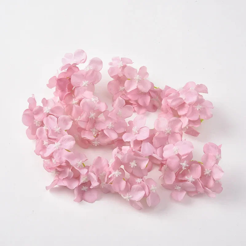 Decorbites™ Hortensienblüten: 30 Stk. 8 cm künstliche Blumen für Heimdekoration, Hochzeit, DIY-Kränze