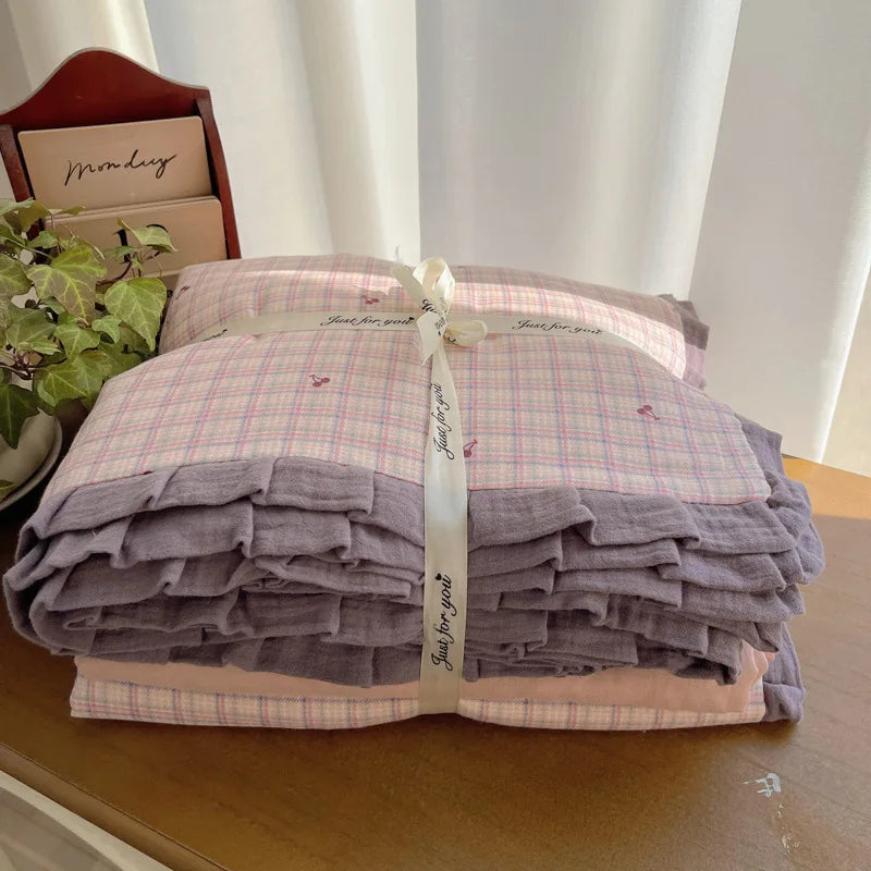 Lace Romantic Comforter Set