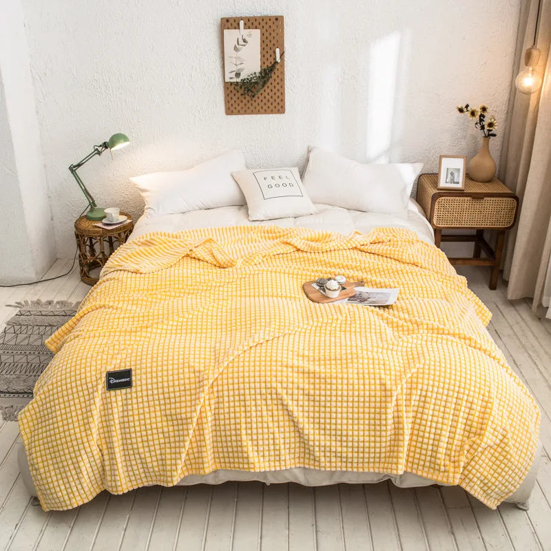 Decorbites™ Grauer Karo-Korallen-Fleece-Bettdecke - Einzel-/Queen-/King-Größe Gemütliche Flanell-Bettüberwurf