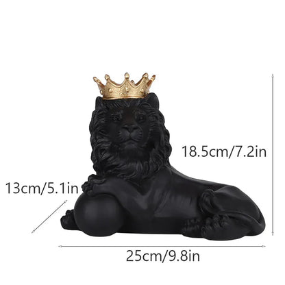 Decorbites™ Goldene Krone Löwenkönig Statue 17 cm Höhe Nordische Handwerkskunst Dekoration für Zuhause und Büro