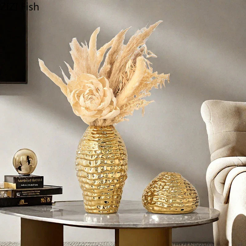 Decorbites™ Golden Falten-Keramik-Vase – Schreibtisch-Dekoration, vergoldete Blumenkübel für ästhetische Raumdekoration