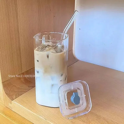 Decorbites™ hitzebeständiger Glasbecher mit Deckel und Trinkhalm für Kaffee, Milch, Tee, Saft