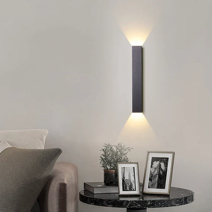 Decorbites™ LED-Wandleuchte: Einsame Linie nach oben und unten leuchtend für TV-Hintergrund oder Schlafzimmer