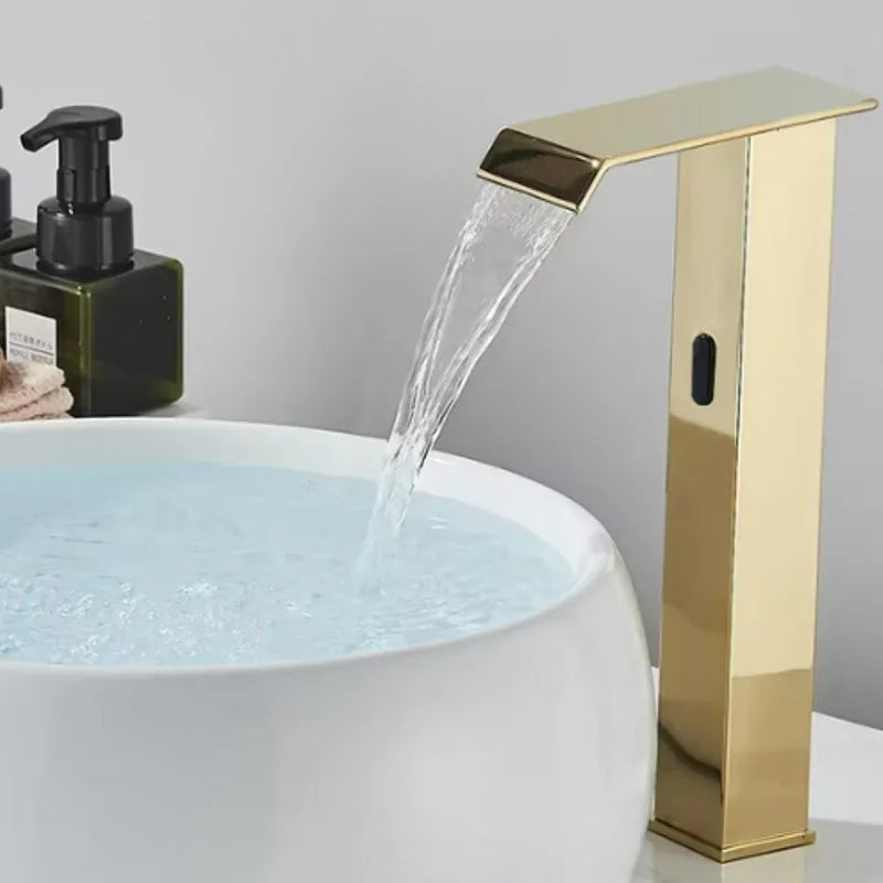 Decorbites™ Gold Sensor-Wasserfall-Waschtischarmatur Automatisch Berührungslos Heiß-Kalt-Mischer Badezimmer