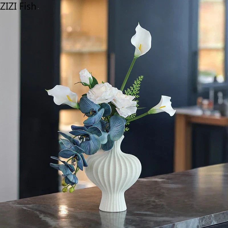 DecorBites™ Heart Ceramic Vase for Table Flowers Arrangement and Room Aesthetic Decor