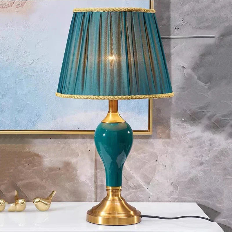 Decorbites™ Grüne Keramiktischlampe mit Europäischem Stoffschirm für modernes Wohnzimmer und Schlafzimmer