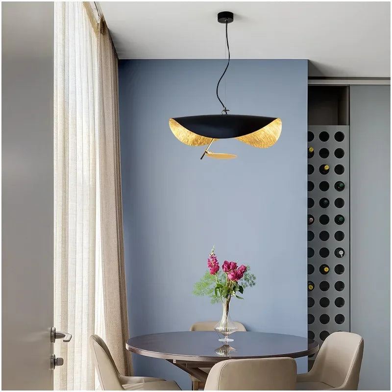 Decorbites™ LED-Fliegende-Unter-Teller-Lampe - Moderne Deckenleuchte für Wohnzimmer & Bar