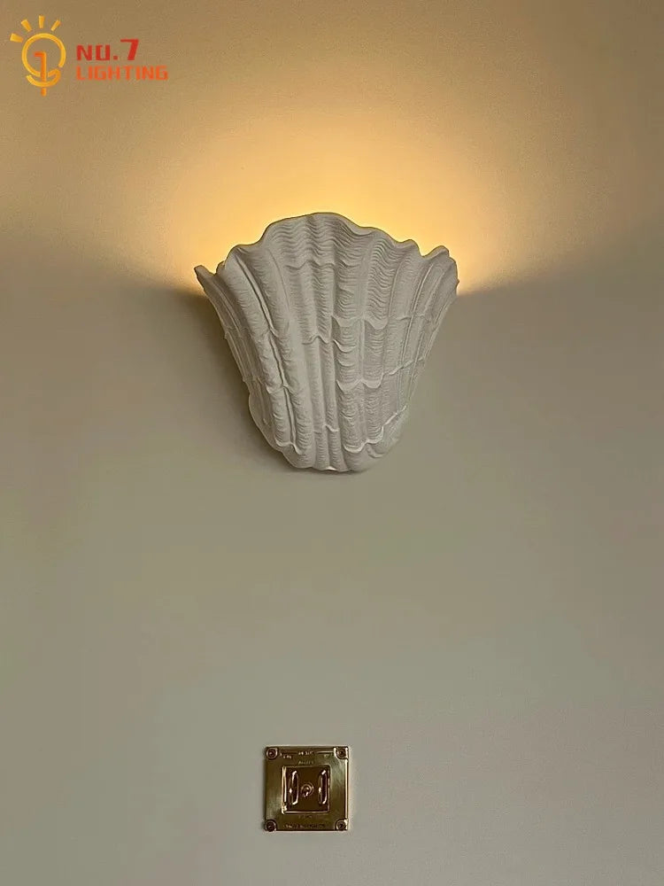 Decorbites™ Gips-Schalen-LED-Wandleuchte – Französisches Design Mittelalterliche Wabi-Sabi-Kunst Schlafzimmer-Dekoration