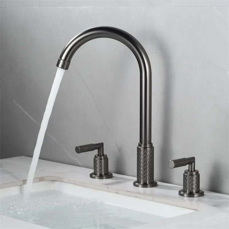 Decorbites™ Schwarzer Messing Beckenarmatur mit Wasserfall-Effekt und 3-Loch-Design