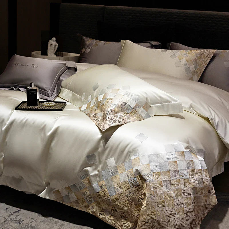 Decorbites™ 4-teiliges Luxus-Stickerei-Bettwäsche-Set in Perlmuttweiß/Grau Satin-Brokat-Baumwolle