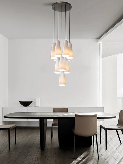 Decorbites™ Elegante weiße Glasbecher-Kronleuchter für luxuriöses Wohnzimmer