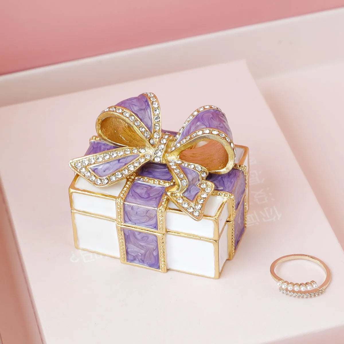 Bow Knot Jewelry Box