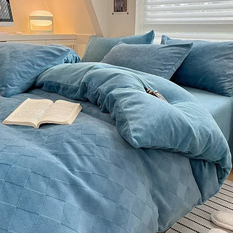 DecorBites™ High-Density Milk Fleece Warm Bedding Set for Winter
