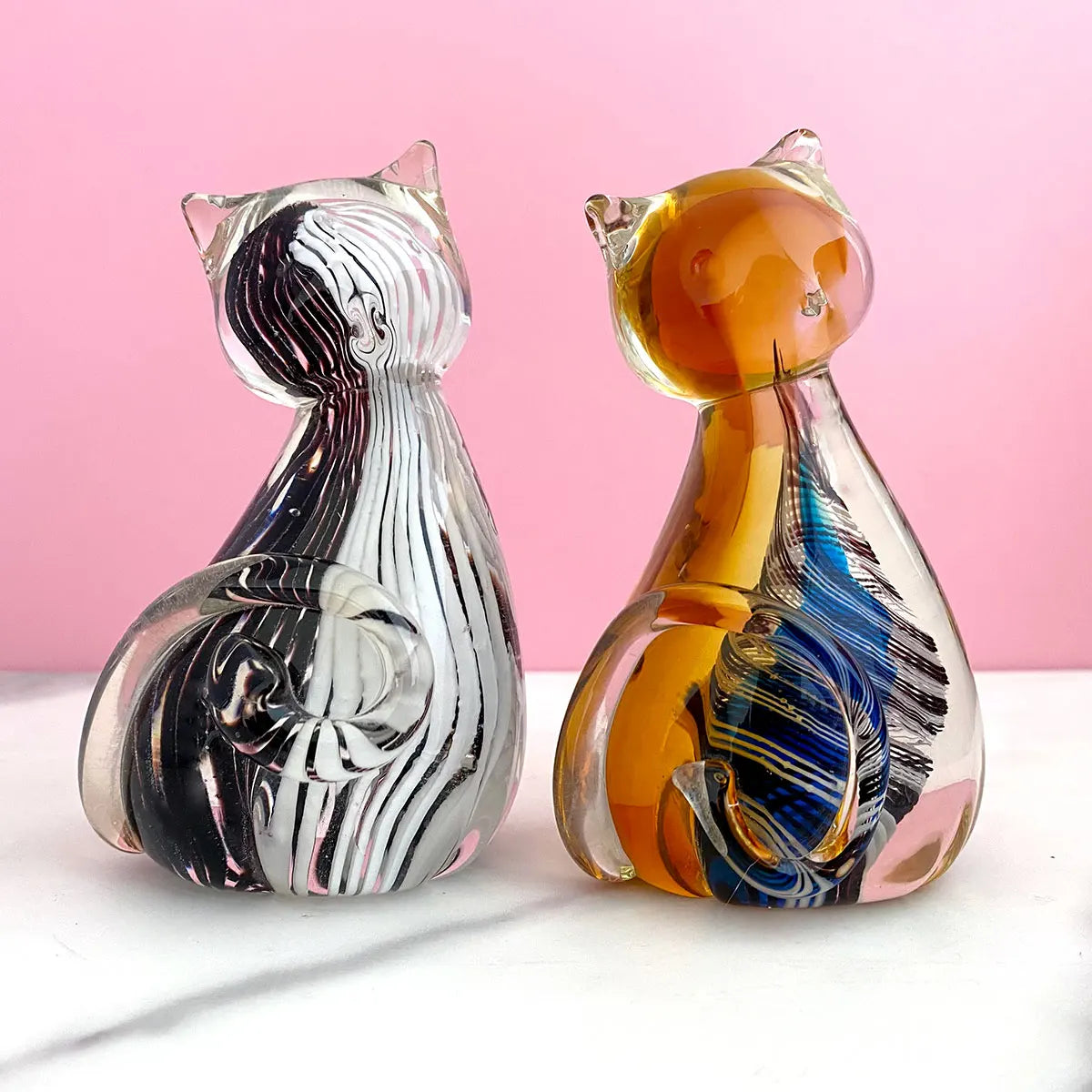 Decorbites™ Handgeblasene Glas-Katzenfigur, Moderne Kunst-Kristallskulptur, Süßes Ornament