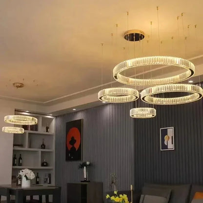 Decorbites™ Golden Crystal Kronleuchter: Nordisch Modern Luxuriöser LED-Hängender Halo für das Wohnzimmer
