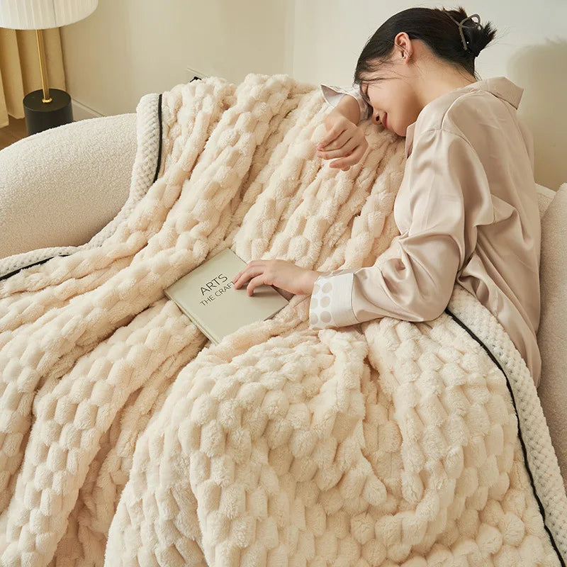 Decorbites™ Korallen-Fleece-Wärmedecke: Gemütliche Verdickte Winter-Bettdecke