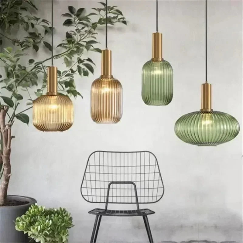 Decorbites™ Bunte Glasanhängerleuchten Wohnzimmer Nachttischlampe LED Hängelampe