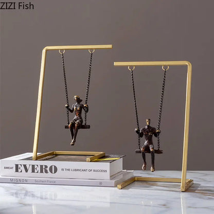 Decorbites™ Goldener Schaukel-Metallskulptur Schreibtisch-Dekoration - Moderne Heimdekoration