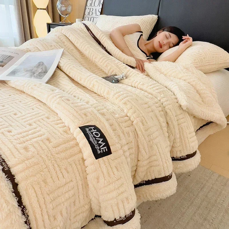 DecorBites™ Cozy Fluffy Fleece Blanket for Autumn Winter, Soft Warm Maternal Child Bed Sofa Cover