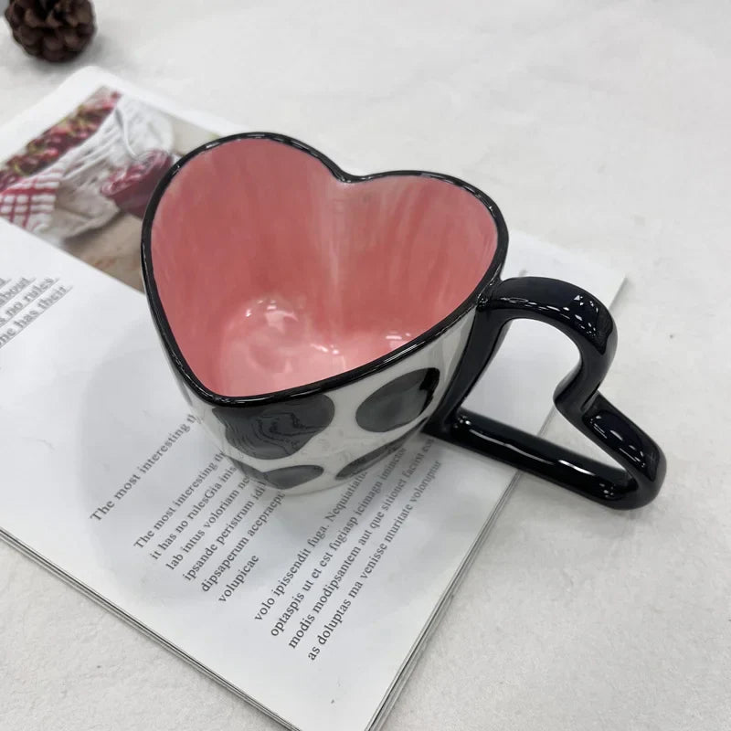 Decorbites™ Herzförmige Keramik-Kaffeetasse - 10 oz Einzigartiges Design und entzückendes Geschenk
