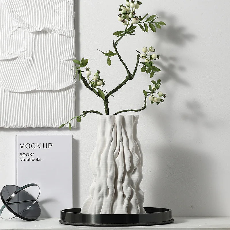 Decorbites™ Abstraktes unregelmäßiges Stammfalten-Keramikvasen für die Heimdekoration