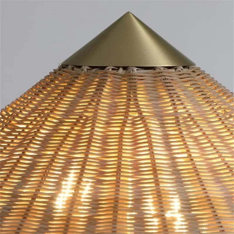 Decorbites™ Gubi Rattan-Schirm Stehlampe Vintage-Ständerleuchte Nordischer Stil