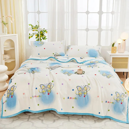 DecorBites™ Cozy Flannel Plush Blanket - All Seasons Sofa Cover & Bed Sheet for Queen Double