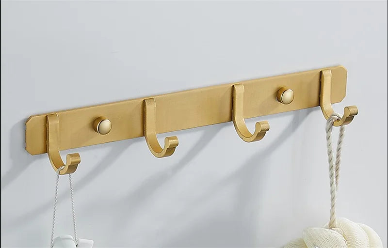 Decorbites™ Gebürstetes Gold-Aluminium-Garderobenhaken Set aus 4 - Badezimmer- & Küchenhaken