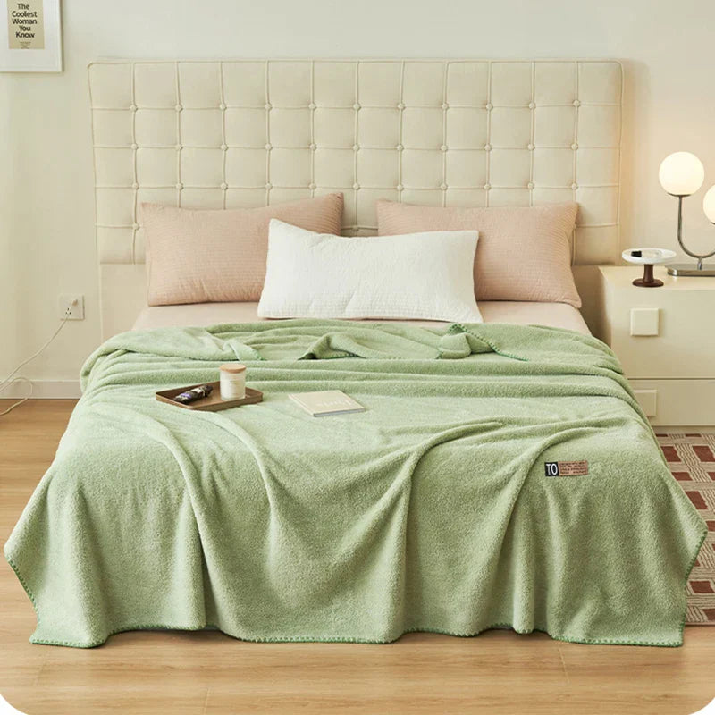 Decorbites™ Cloud Comforter: Plüschiges doppelseitiges Büro-Nickerchen-Decke, hochwertige einfarbig samtenes Decke