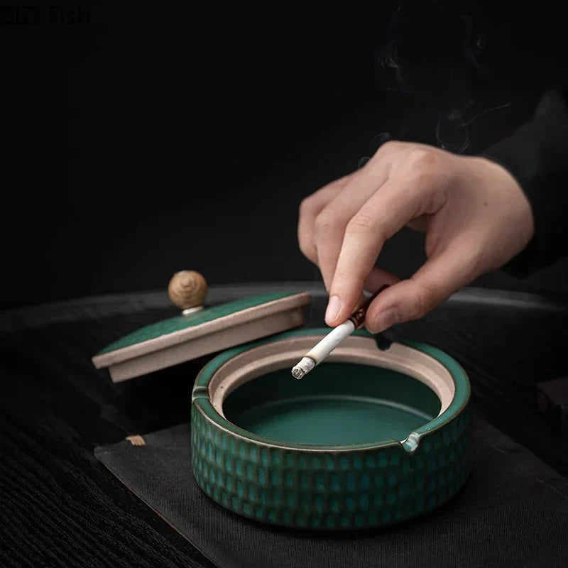 Decorbites™ Grüne Keramik-Aschenbecher mit Deckel - Winddicht mit Hammer-Muster - Raucherzubehör