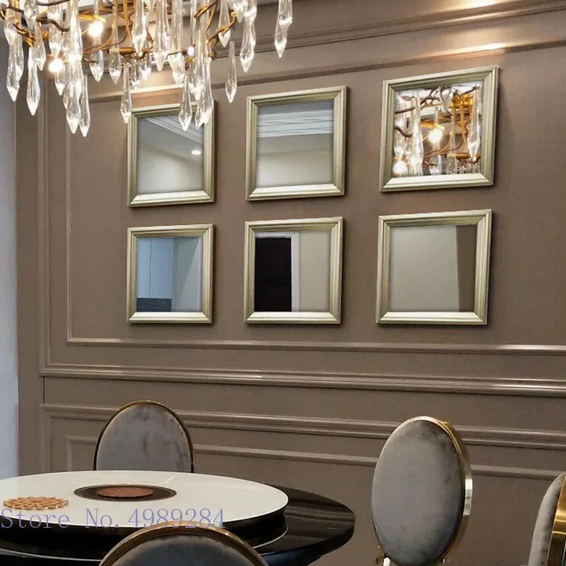 Decorbites™ Goldener Rahmen Quadratischer Spiegel Wanddekoration Kombination