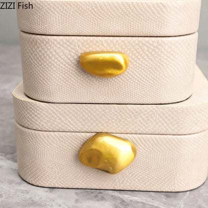 Decorbites™ Leder-Schmuckdose: Stilvolles Dekor und Aufbewahrungsgefäß für den Frisiertisch