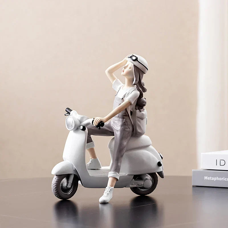 Decorbites™ Kawaii-Mädchen-Figurine-Skulptur für Raumdekoration und Schreibtischaccessoires