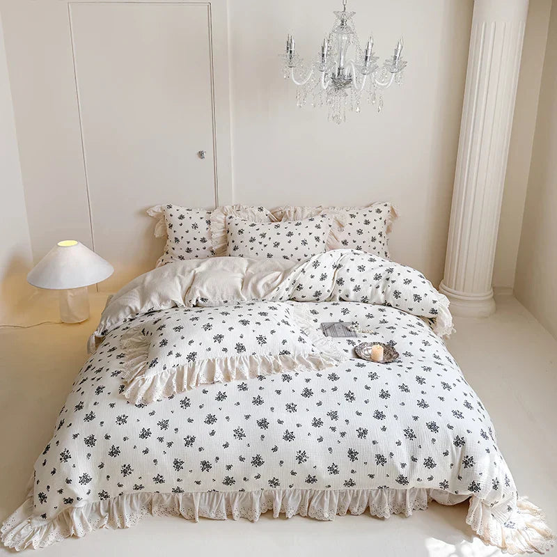 Decorbites™ Französische Spitzen-Volants-Blumenmuster 100% Baumwoll-Bettwäsche-Set mit Daunendeckelbezug, Laken und Kissenbezügen