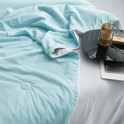 DecorBites™ Double-Sided Cooling Queen Quilt: Silky Smooth Summer Comforter