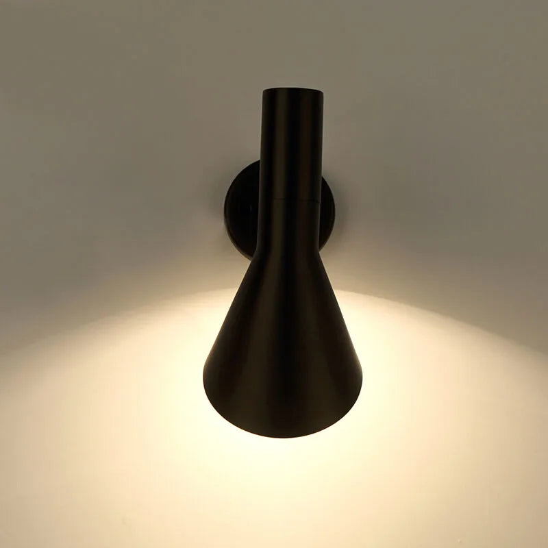 Metal Industrial Wall Lamp