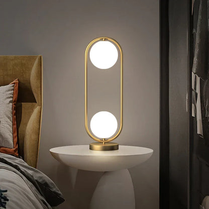 Decorbites™ Goldener Körper Glas LED Schreibtischleuchte - Modernes Nordisches Art Deco Design