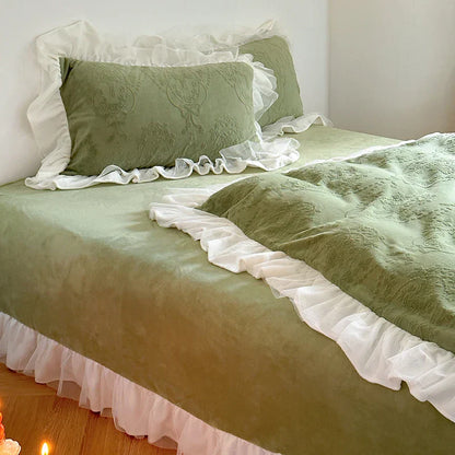 Decorbites™ Französisches Geschnitztes Samt-Spitzen-Volants-Bettwäsche-Set, Korallen-Samt-Bettbezug, Luxus-Bettlaken