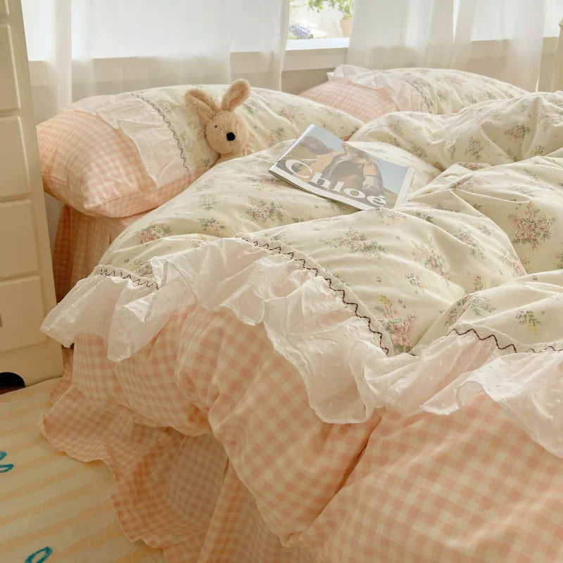 Decorbites™ Baumwoll-Bettwäsche-Set Kleine Blumenmuster Prinzessin - Queensize - Daunendeckelbezug Bettlaken Bettrock Kissenbezüge