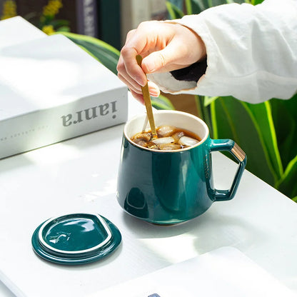 Decorbites™ Goldbemaltes Keramikbecher-Set mit Deckel und Löffel für Kaffee, Wasser, Milch – 400 ml