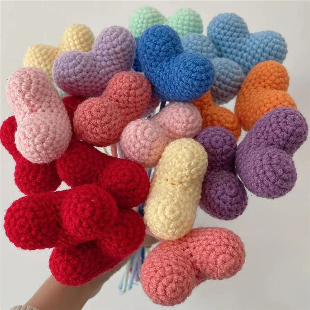 Decorbites™ Herzförmiges gehäkelter Blumenstrauß - Handgefertigte Hochzeits- und Wohnraumausstattung & Familien-Geschenk