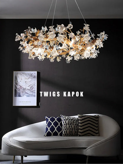 Decorbites™ Glas-Kristall-LED-Zweige-Kronleuchter-Hängeleuchte – Handgefertigte Kapok-Blumen-Dekoration