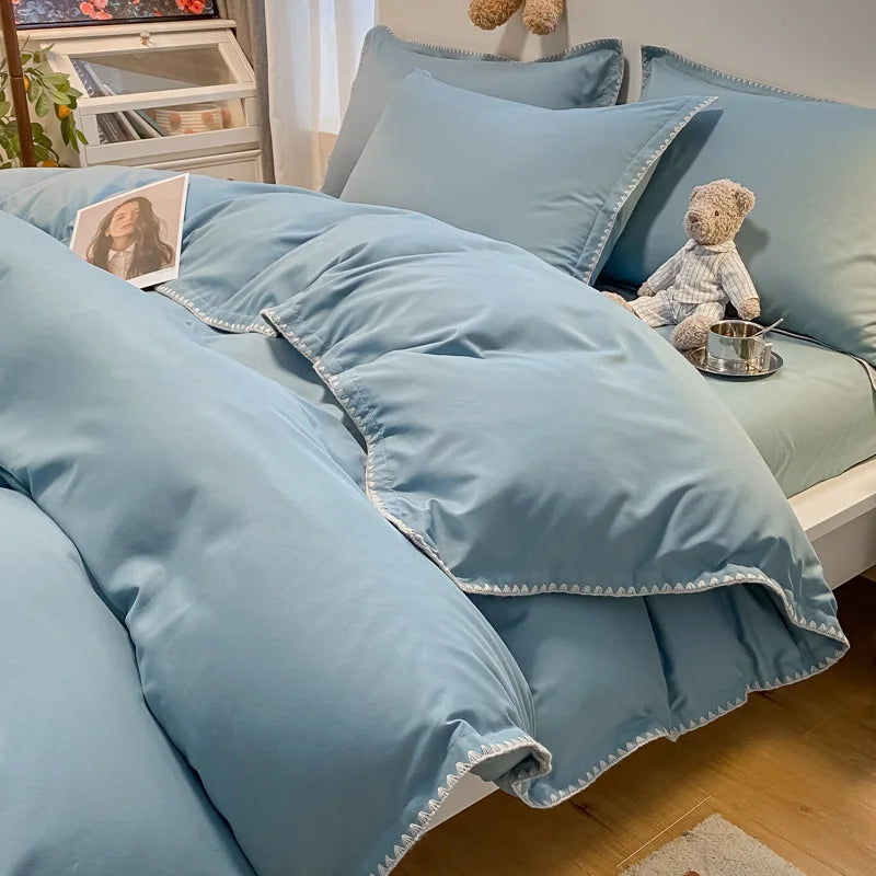 DecorBites™ Cozy Shell Edges Bedding Set: Soft Duvet & Fitted Sheet for Autumn/Winter