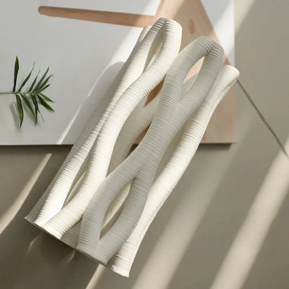 Decorbites™ Geometrische Keramikhohlvase Spiralförmige Rohr Blumengesteck Wohnungsdekoration Figuren