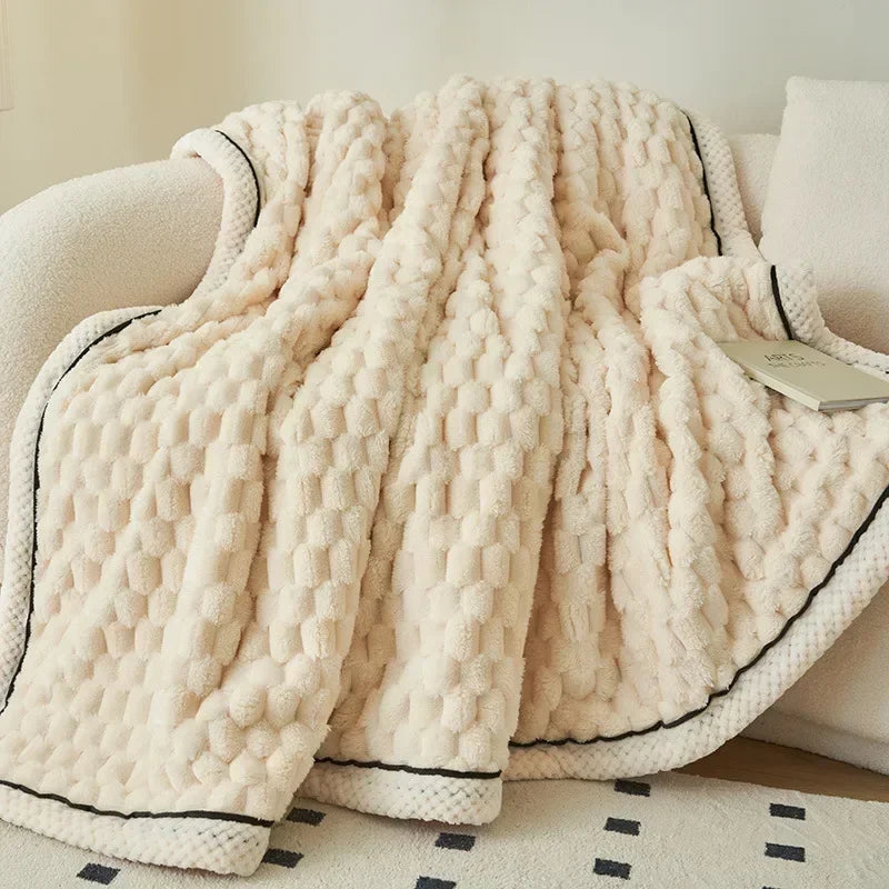 Decorbites™ Kuscheliges Flanell-Fleece-Decke für warmen Herbst- und Winterschlaf