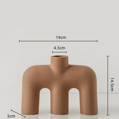 Decorbites™ Geometrische Keramikvase: Ausgehöhlte Buchstaben Blumenarrangement Wohnraumausstattung