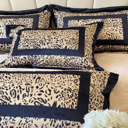 DecorBites™ Leopard Print Velvet Bedding Set: Duvet Cover, Bed Sheet, Pillowcases