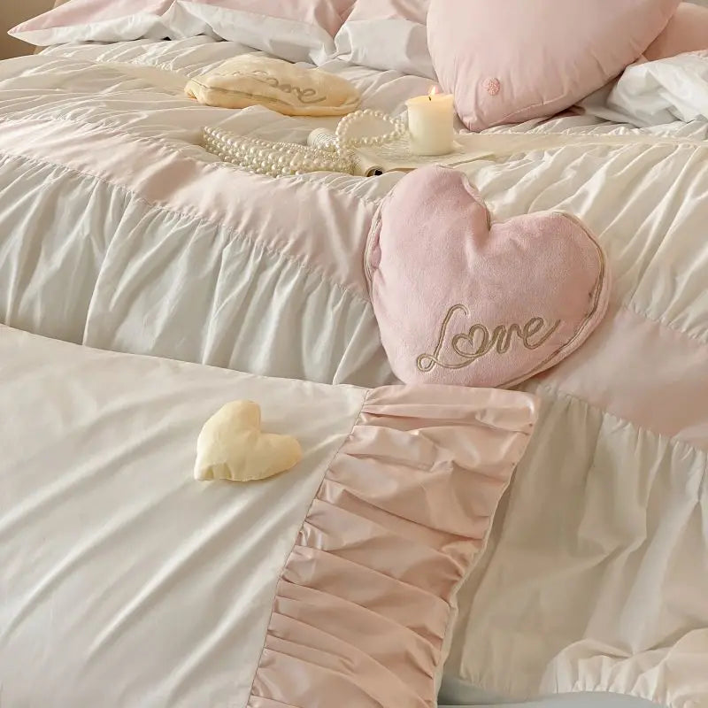 Decorbites™ Herzförmiges Bettwäsche-Set aus gewaschener Baumwolle - Bettbezug, Bettlaken, Kissenbezüge