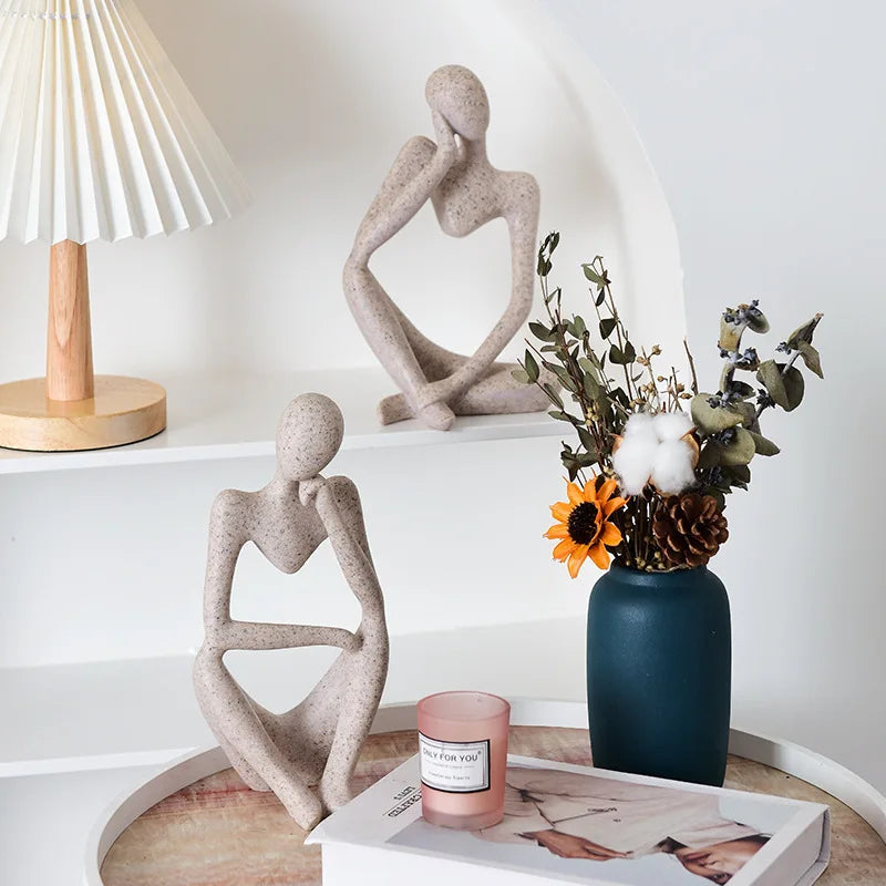 Decorbites™ Abstrakte Denkerin Frau-Figur Harz-Skulptur Modernes Kunst-Dekor Handwerksornament