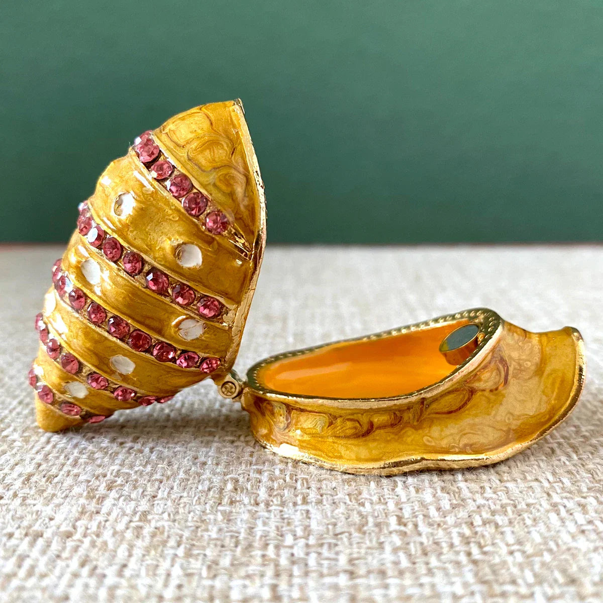 Decorbites™ Jeweled Conch Schmuckschatulle: Emaille-Muschel-Schmuckhalter & Wohnaccessoire